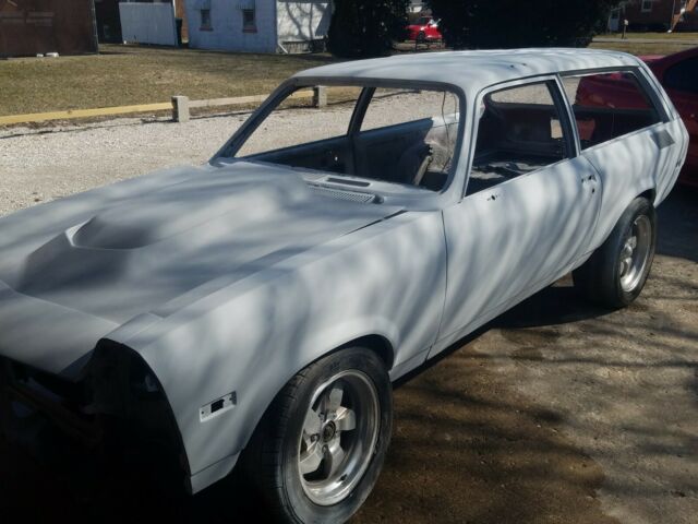 1976 Chevy Vega Kammback wagon, roller, project, posi, no motor no transmission 1976 Chevrolet Vega wagon