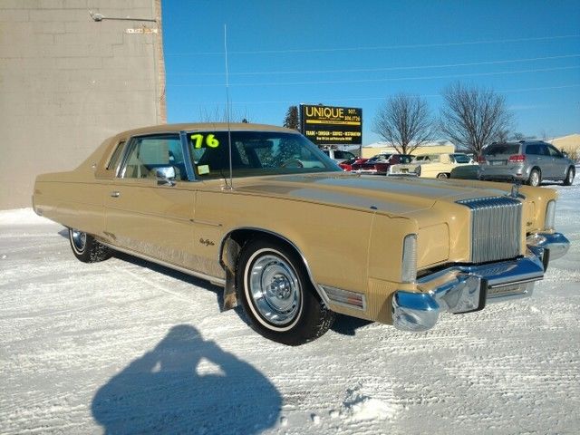1976 Chrysler New Yorker - photo 3