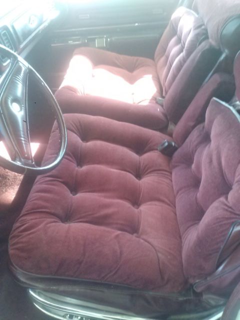 1976 Chrysler New Yorker Brougham - photo 4