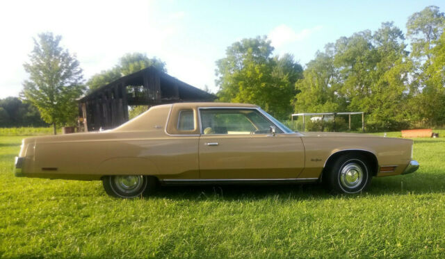 1976 Chrysler New Yorker Brougham St. Regis Edition. VERY CLEAN. VERY ORIGINAL 1976 Chrysler New Yorker Brougham