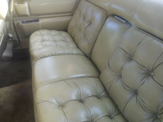 1976 Chrysler New Yorker Brougham - photo 13