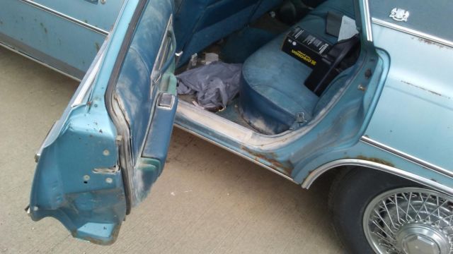 1976 Chrysler Newport Base Hardtop 4-Door - photo 11