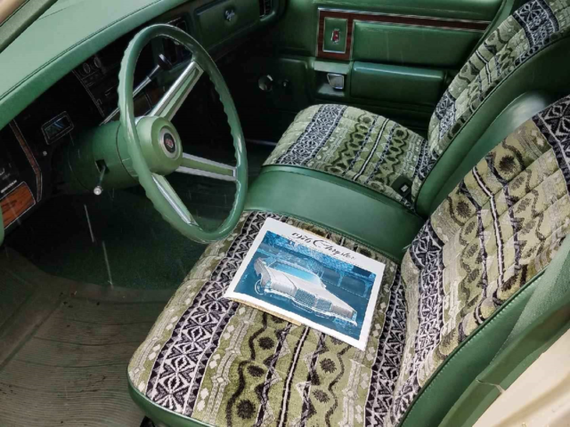 1976 Chrysler Newport 4 Door Sedan - photo 4