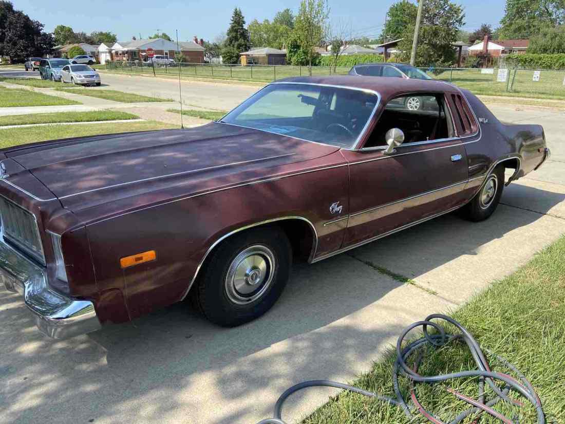 1976 Chrysler Plymouth - photo 8