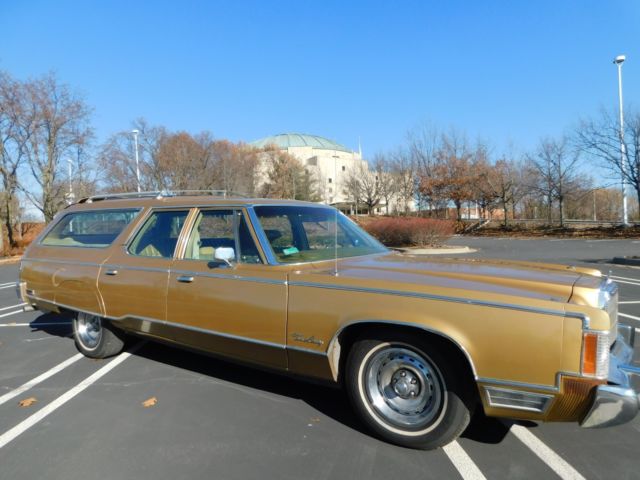 1976 Chrysler Town & Country - photo 6