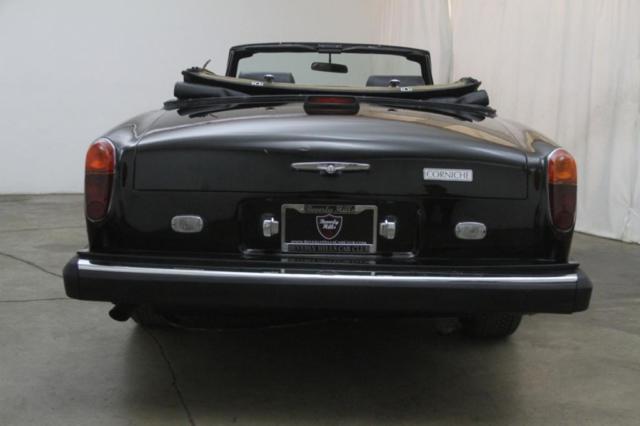 1976 Rolls-Royce Corniche Convertible - photo 12