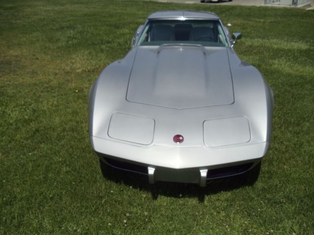 1976 Chevrolet Corvette - photo 2