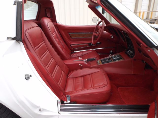 1976 Chevrolet Corvette - photo 12