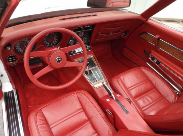 1976 Chevrolet Corvette - photo 13