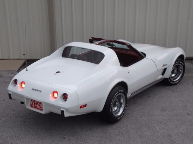 1976 Chevrolet Corvette - photo 3