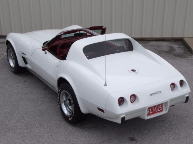 1976 Chevrolet Corvette - photo 7