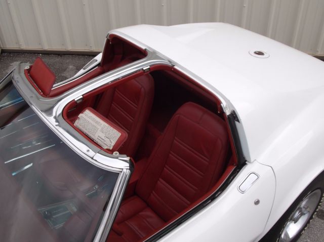 1976 Chevrolet Corvette - photo 8