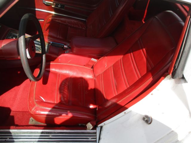 1976 Chevrolet Corvette - photo 13