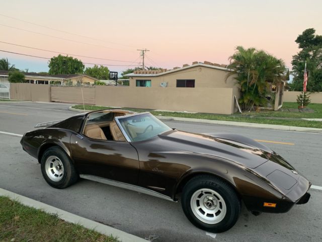 1976 Chevrolet Corvette - photo 11