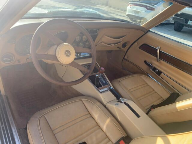 1976 Chevrolet Corvette - photo 13