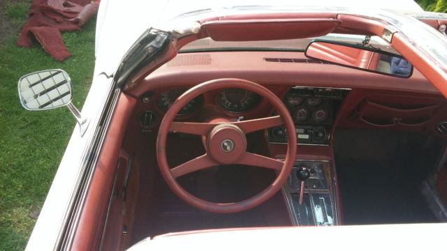 1976 Chevrolet Corvette - photo 11