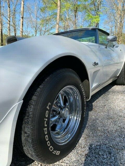 1976 Chevrolet Corvette Stingray - photo 3