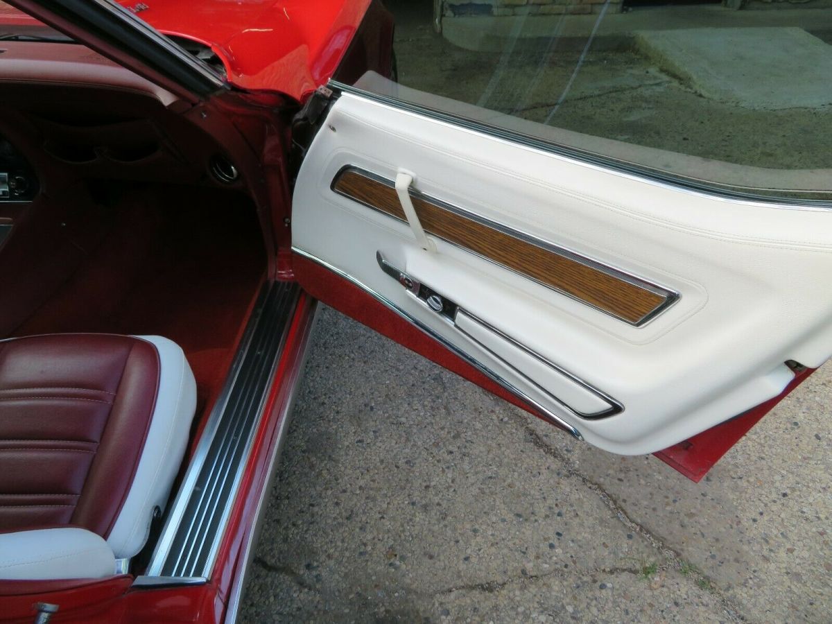 1976 Chevrolet Corvette - photo 10