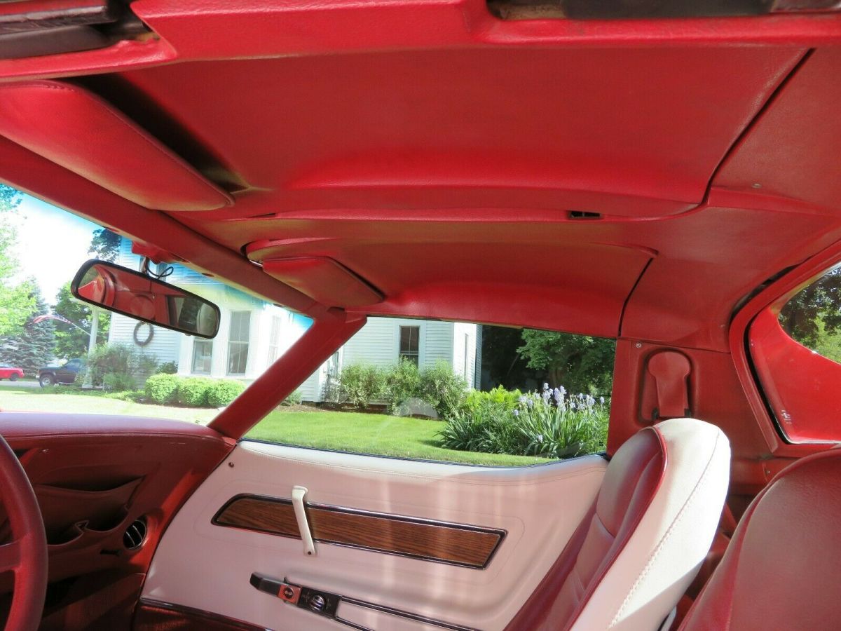 1976 Chevrolet Corvette - photo 12