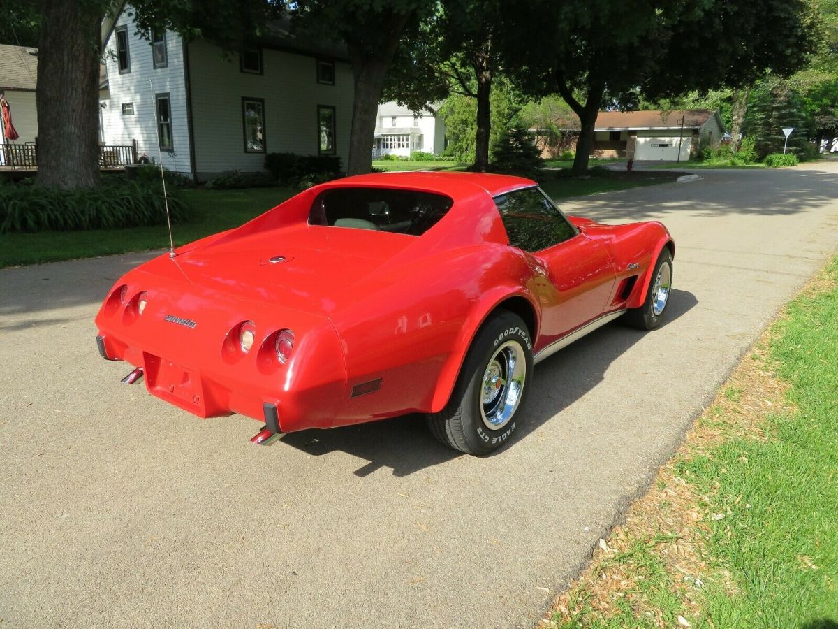 1976 Chevrolet Corvette - photo 8