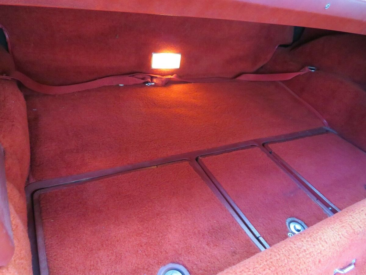 1976 Chevrolet Corvette - photo 9