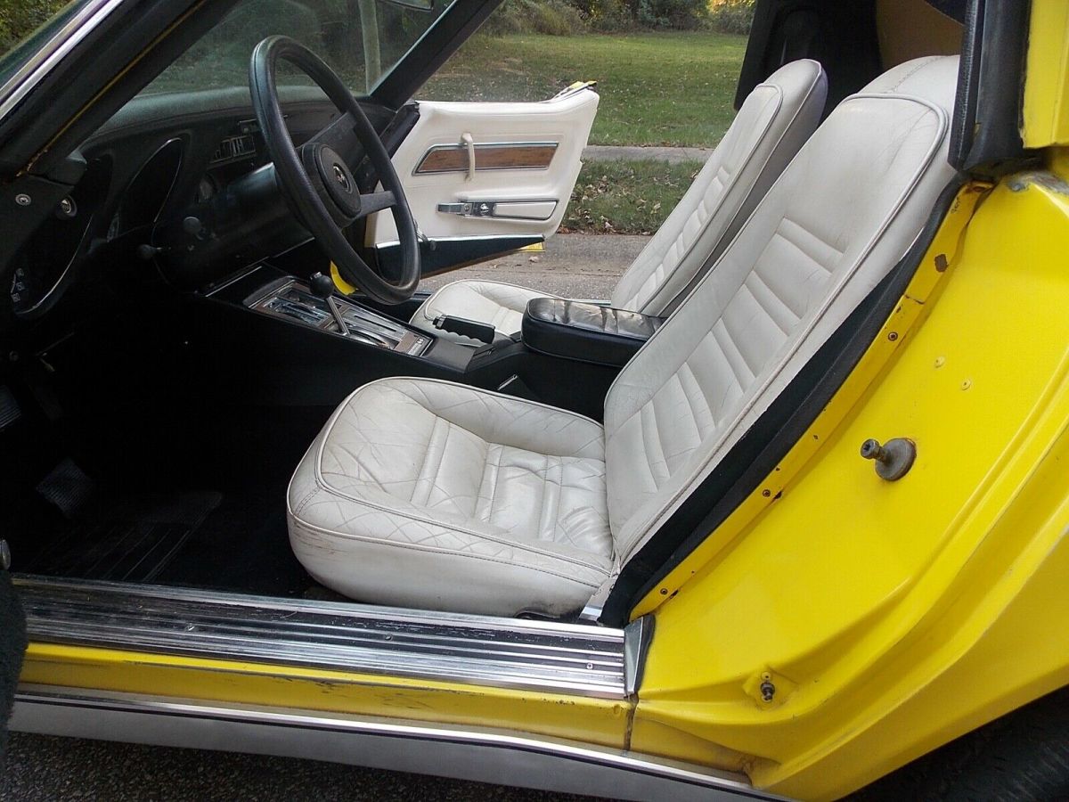 1976 Chevrolet Corvette - photo 10