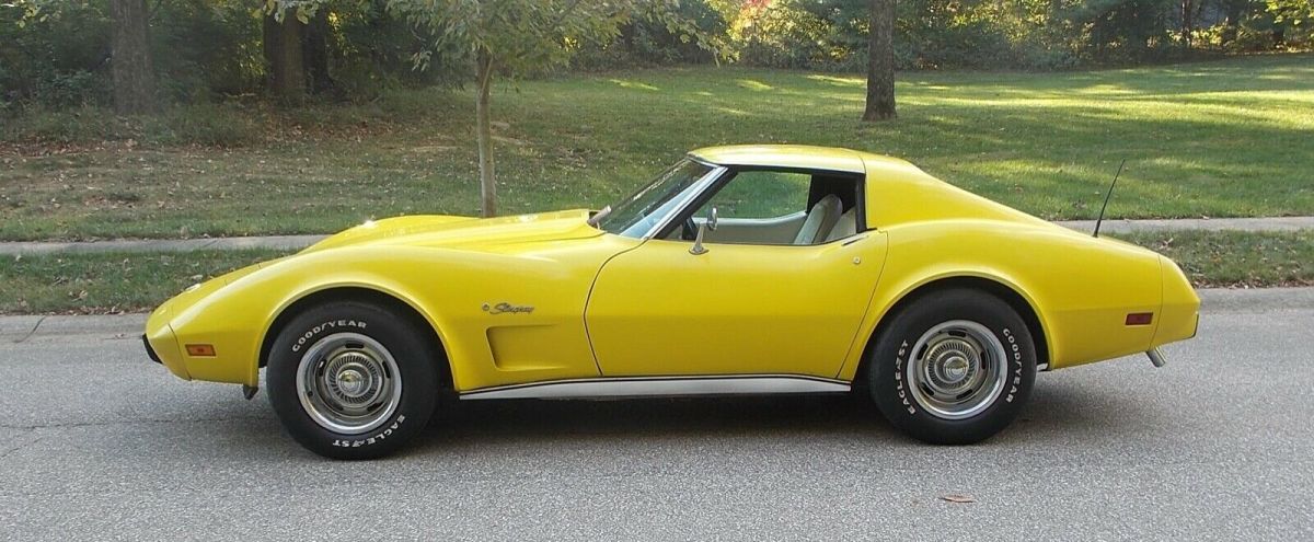 1976 Chevrolet Corvette - photo 2