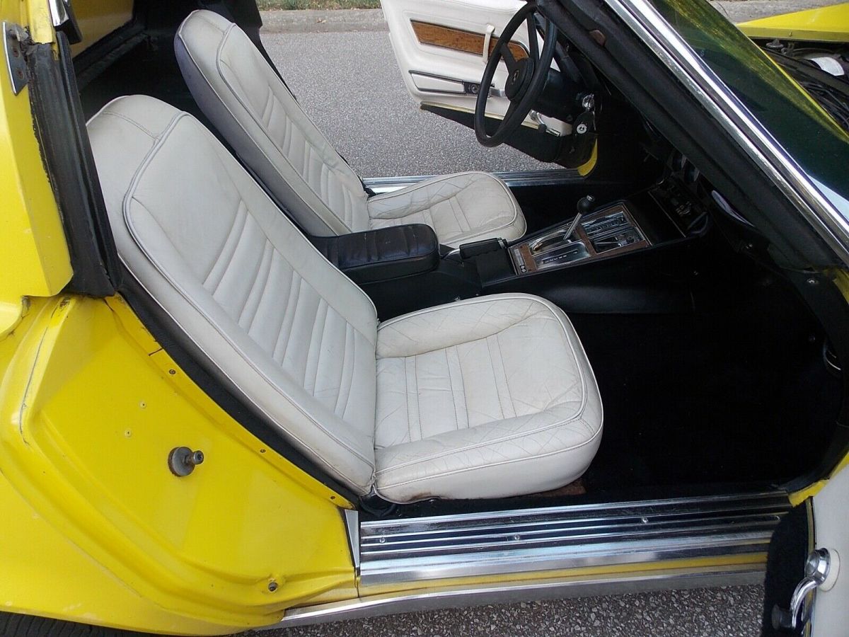 1976 Chevrolet Corvette - photo 9