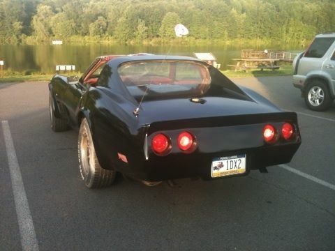 1976 corvette stingray 4 speed manual transmission black firethorn red interior 1976 Chevrolet Corvette