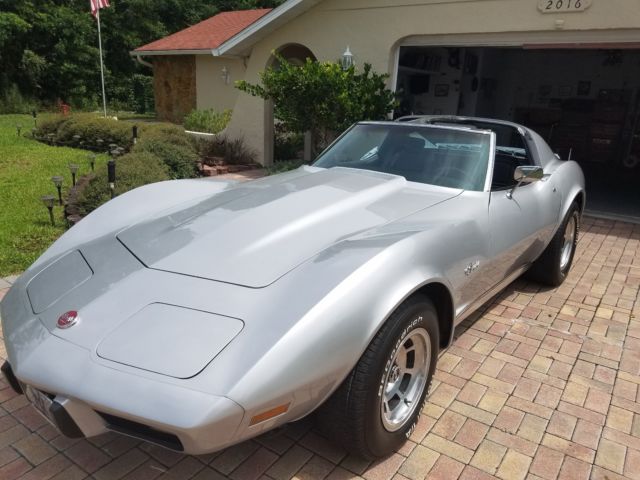 1976 Corvette Stingray 4 speed matching numbers! 1976 Chevrolet Corvette stingray