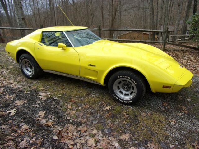 1976 Corvette StingRay, 5.7ltr, v8,4 spd, p/w, p/s, p/b, No reserve! 1976 Chevrolet Corvette StingRay