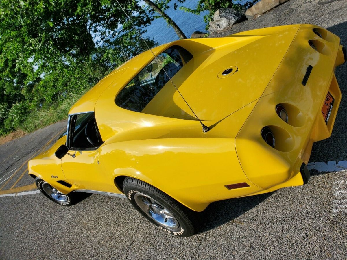 1976 Chevrolet Corvette - photo 3