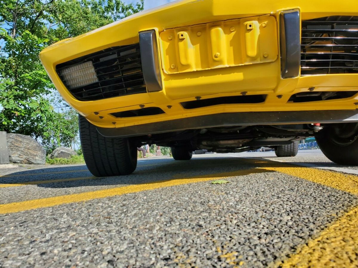 1976 Chevrolet Corvette - photo 6