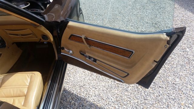 1976 Chevrolet Corvette - photo 11