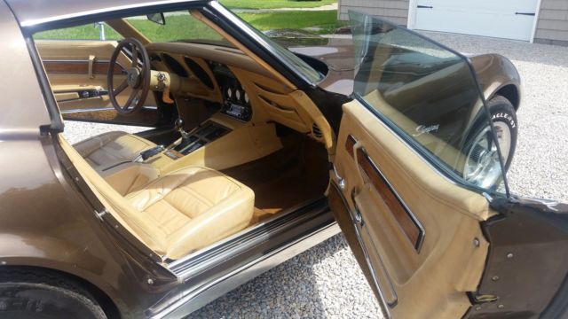 1976 Chevrolet Corvette - photo 12