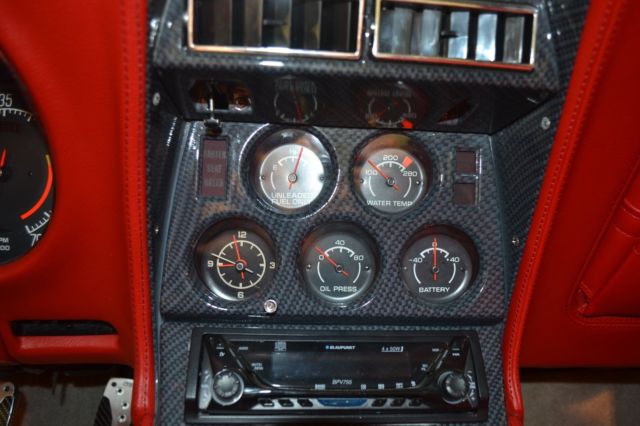1976 Chevrolet Corvette Stingray T-Top Coupe - photo 10
