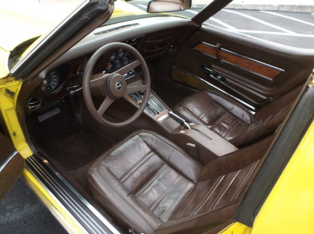 1976 Chevrolet Corvette - photo 10