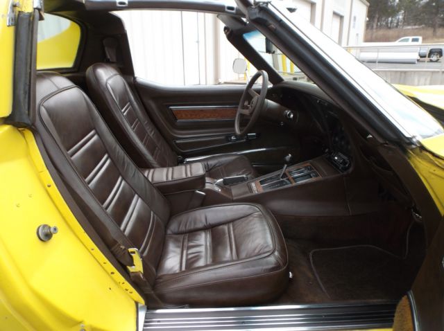 1976 Chevrolet Corvette - photo 11