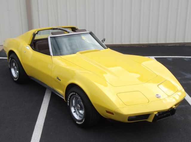 1976 Chevrolet Corvette - photo 2