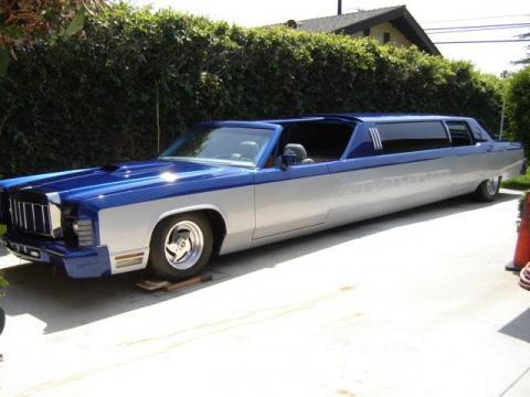 1976 Custom Lincoln Continental 30 foot Limousine with convertable front area 1976 Lincoln Continental limousine