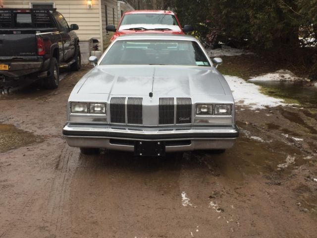 1976 Oldsmobile Cutlass - photo 2