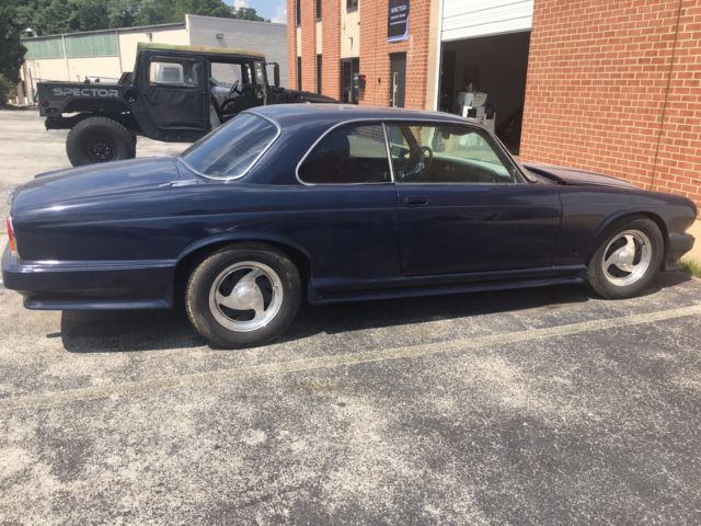 1976 Jaguar XJ12 - photo 3