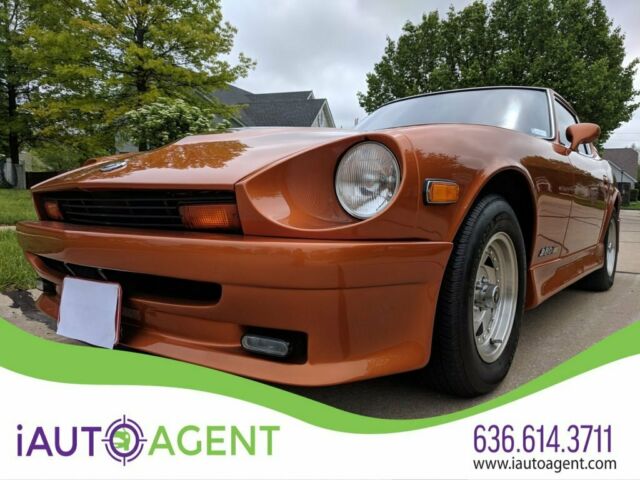 1976 Datsun 280Z 5 Speed Manual 4-Door Sedan 1976 Datsun 280Z