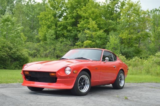 1976 Datsun 280z: Fully restored, 35K miles, Ford 302. 1976 Datsun Z-Series