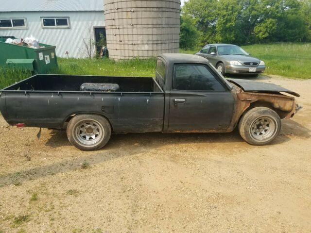 1976 Datsun pickup Long Bed Project clean title 620 1976 Datsun Pickup