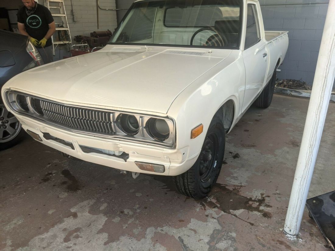 1976 Datsun Pickup