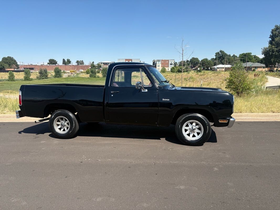 1976 dodge 100 very clean short box - photo 3