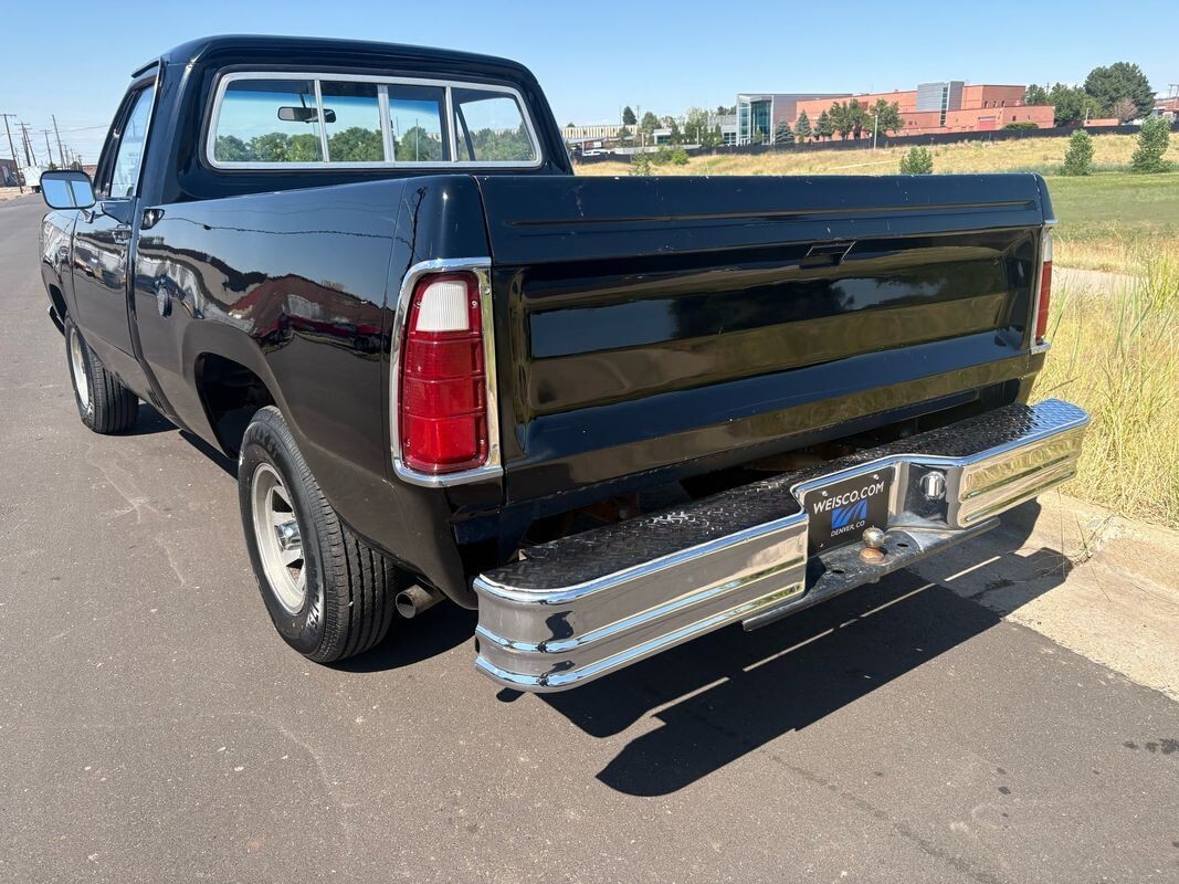 1976 dodge 100 very clean short box - photo 4