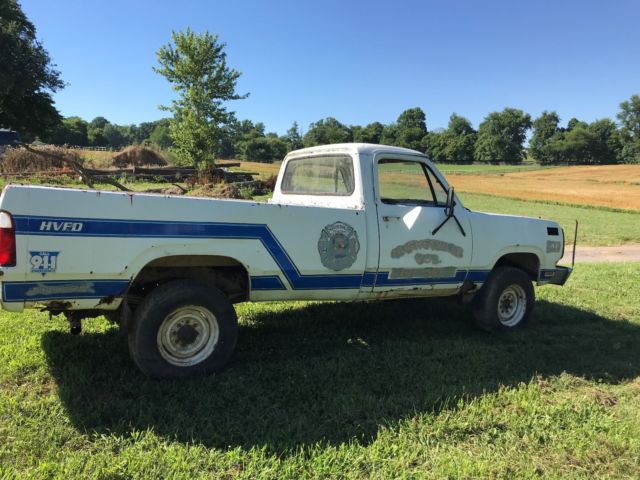 1976 Dodge Power Wagon - photo 2