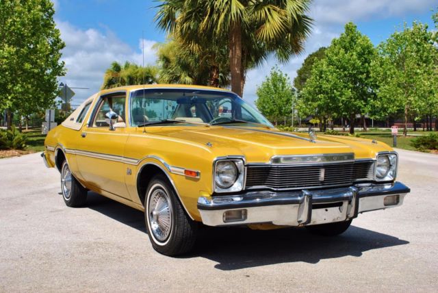 1976 Dodge Aspen Absolutely Beautiful! 1976 Dodge Aspen SE Very Rare! 318 V8 Sunroof Low Miles!